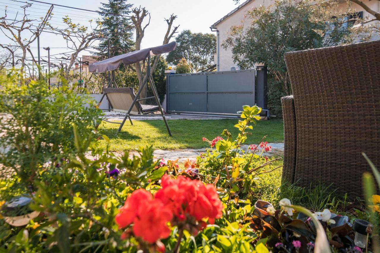 Wine Garden Holiday Home Pula Extérieur photo