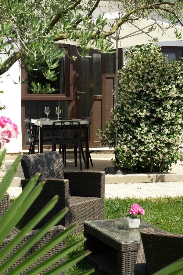 Wine Garden Holiday Home Pula Extérieur photo